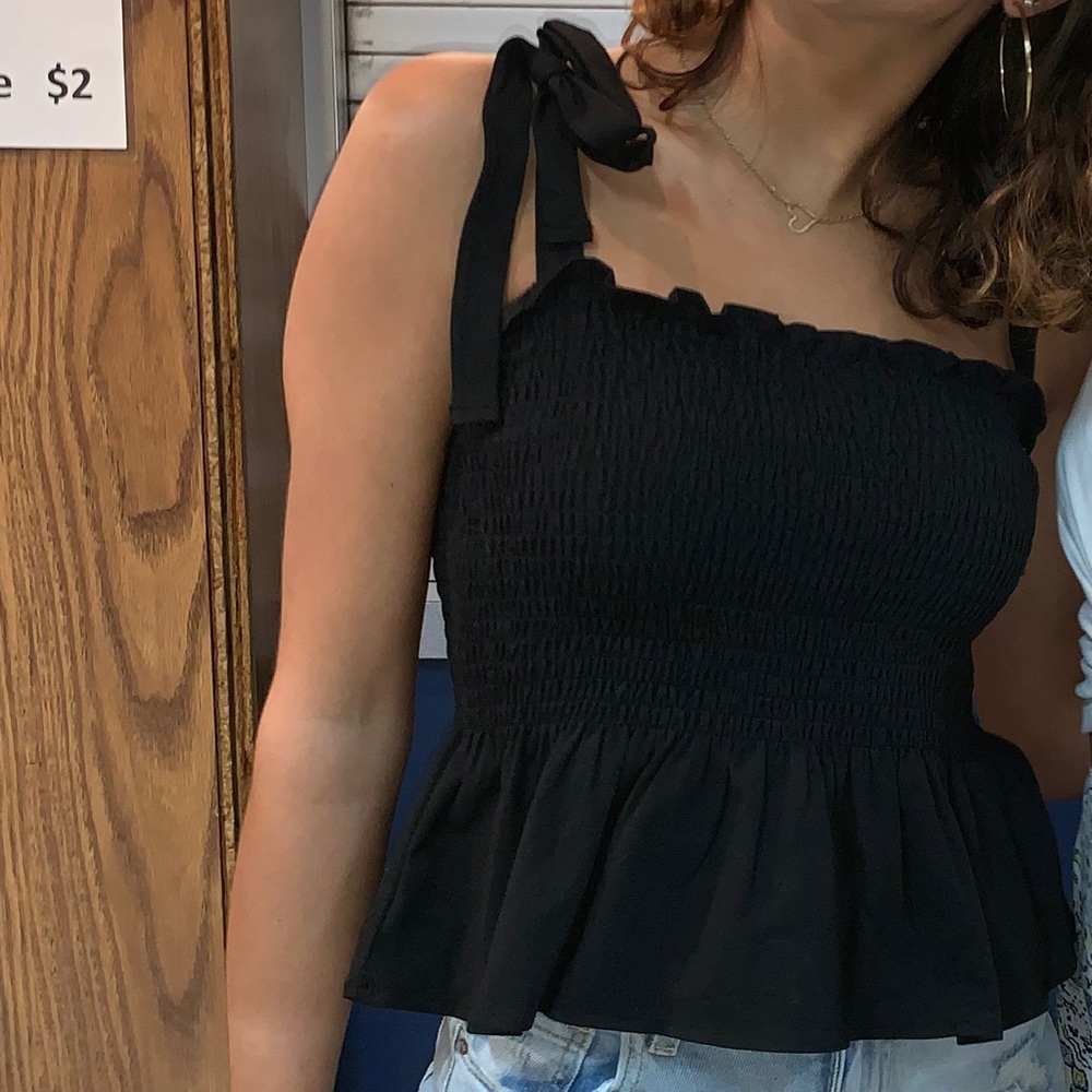 Black tank w/ ties